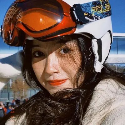 丧尸犀利哥